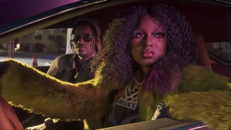 Roxy of Real Dimez in a fur coat in a car